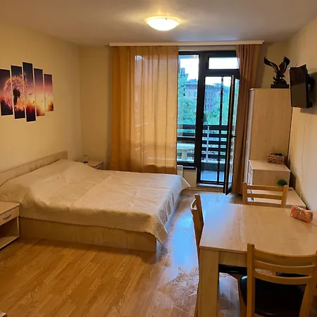 Aspen студио слънчев ден Razlog